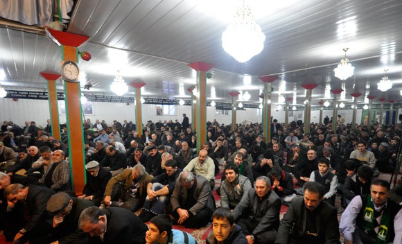 یکشنبه/ انقلاب ایران؛ آغاز جسارتی جدید در شیعیان ترکیه