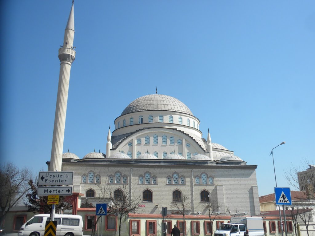 یکشنبه/ انقلاب ایران؛ آغاز جسارتی جدید در شیعیان ترکیه