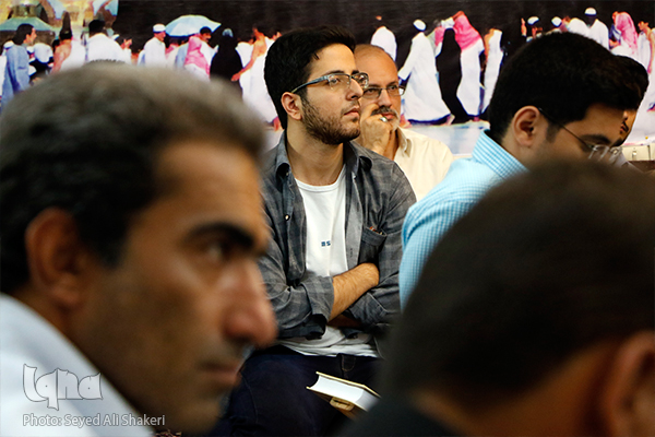 4 فروردین///ظرفیت جلسات قرآنی برای اشتغال جوانان انقلابی