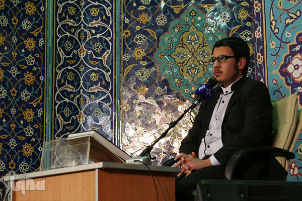 تلاوت امین پویا و وحید خزایی در آستان عبدالعظیم(ع)+دریافت