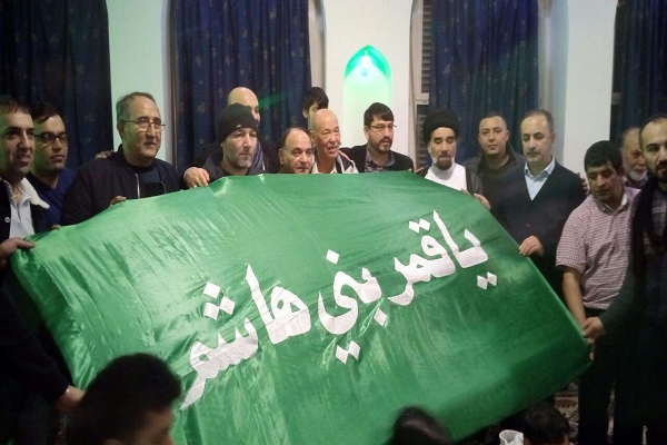 استقبال از پرچم حرم حضرت عباس(ع) در سوئیس+عکس استقبال از پرچم حرم حضرت عباس(ع) در سوئیس+عکس