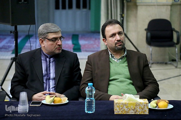 پایان ششمین دوره تخصصی اقراء / صدور گواهی به 7 قاری پایان ششمین دوره تخصصی اقراء / صدور گواهی به 7 قاری