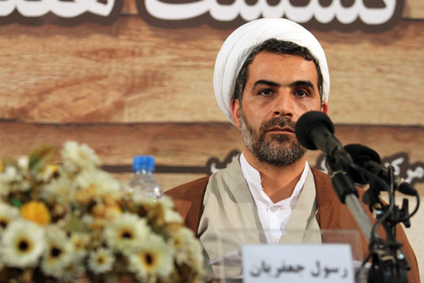 کتاب اعتبار خود را از دست داده است