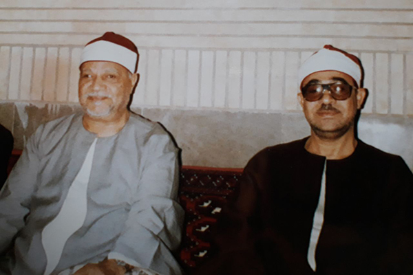 عکسبرداری از اساتید &laquo;شعیشع&raquo; و &laquo;الرزیقی&raquo; توسط قاری ممتاز کشور