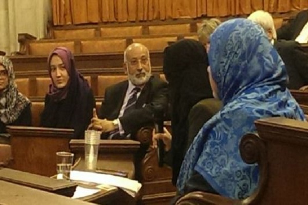 گزارش***زندگی مسلمانان در ولز/ تبعیض و آزار در کنار موفقیت&zwnj;ها و افتخار