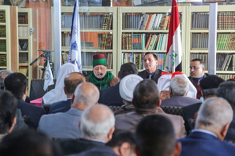 رونمایی از دانشنامه کربلا در آستان حسینی