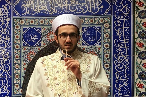 تعامل و ارتباط راهکار مقابله با اسلام هراسی/ ضرورت معرفی دین اسلام به غیر مسلمانان / در حال تکمیل