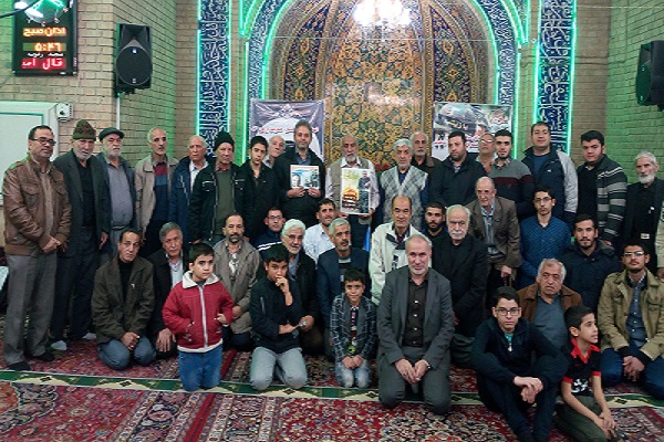 دقیقی با پدر شهید/ علی اصغر فکر آخرتش بود و نماز شبش ترک نمیشد دقیقی با پدر شهید/ علی اصغر فکر آخرتش بود و نماز شبش ترک نمیشد