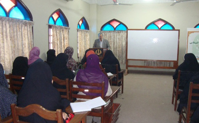 50 بانوی پاکستانی در کارگاه سبک زندگی قرآنی+عکس 50 بانوی پاکستانی در کارگاه سبک زندگی قرآنی+عکس