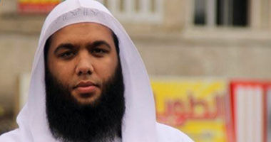 پرچم سیاه افراط&zwnj;گرایان بر جشن&zwnj;های کریسمس/ قرآن چه می&zwnj;گوید؟