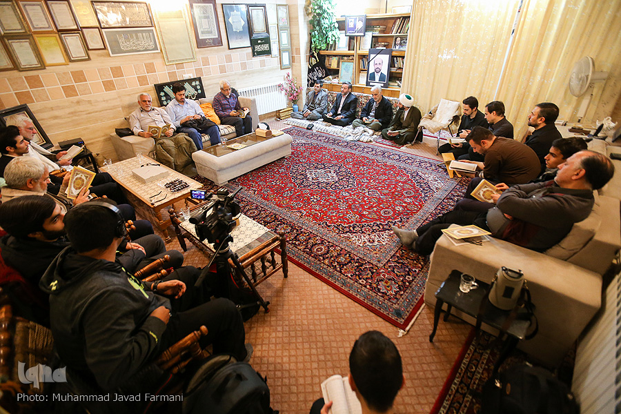 آفاتی که پس از تلاوت قرآن به سراغ قاری میآید/جدیدترین تلاوت منصور قصری زاده+صوت و عکس آفاتی که پس از تلاوت قرآن به سراغ قاری میآید/جدیدترین تلاوت منصور قصری زاده+صوت و عکس