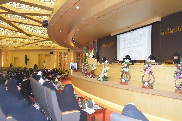 رقابت 53 حافظ در نخستین دوره مسابقات قرآن بانوان عراق