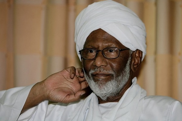 هدیه قرآنی اردوغان به خانواده مؤسس اخوان&zwnj;المسلمین سودان