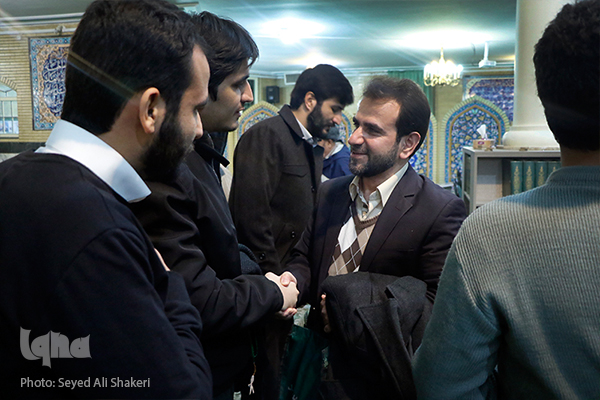 کرسی تلاوت نفحات القرآن