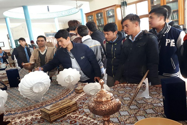 نمایشگاه «ایران امروز» در کویته+عکس نمایشگاه «ایران امروز» در کویته+عکس