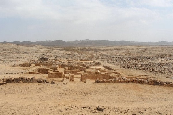 کشف آثار مسجد 1400 ساله در جنوب عربستان کشف آثار مسجد 1400 ساله در جنوب عربستان