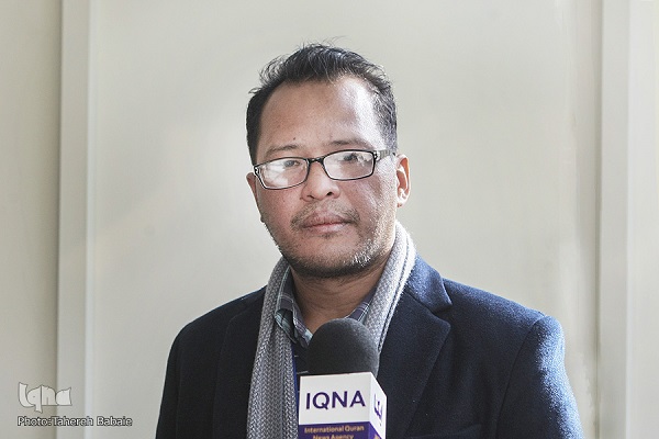 مسیحیام ولی دو سوره قرآن را حفظم+فایل قرائت/ نگاه مثبت فیلیپینیها به اسلام مسیحیام ولی دو سوره قرآن را حفظم+فایل قرائت/ نگاه مثبت فیلیپینیها به اسلام