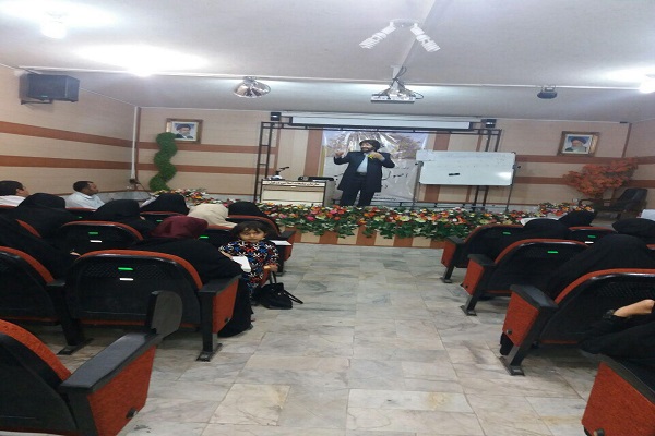 دوره تربیت مربی قرآن در مؤسسه بحرالقرآن به کار خود پایان داد دوره تربیت مربی قرآن در مؤسسه بحرالقرآن به کار خود پایان داد