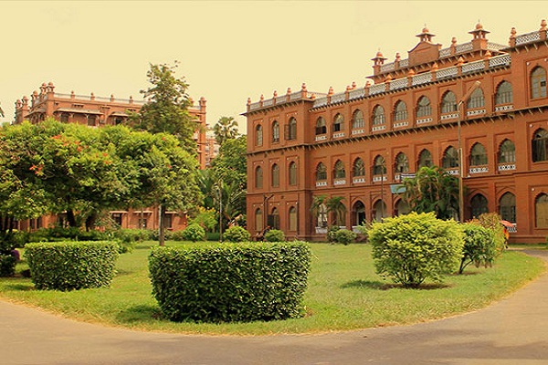 ارتباط آکادمیک و آموزشی با دانشگاه های بزرگ ایران/ رشته های اسلامی دانشگاه شرق داکا ارتباط آکادمیک و آموزشی با دانشگاه های بزرگ ایران/ رشته های اسلامی دانشگاه شرق داکا