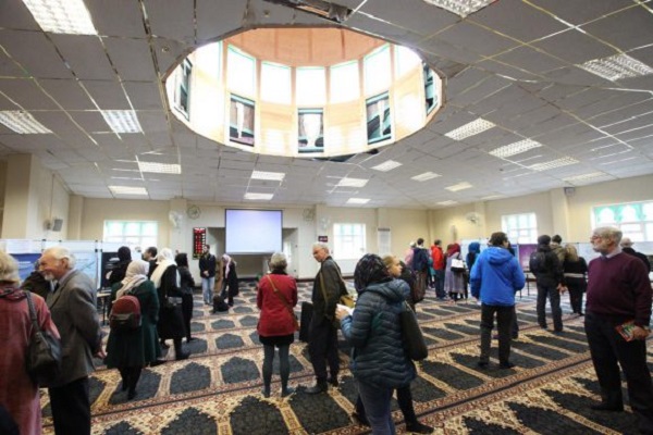 مساجد سراسر انگلیس میزبان غیرمسلمانان میشوند مساجد سراسر انگلیس میزبان غیرمسلمانان میشوند /انگلیسی