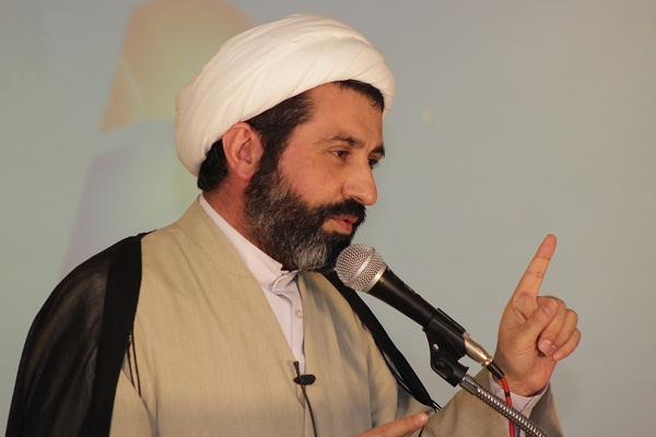 ادغام اسلام در جامعه غربی، موضوع جلسه سخنرانی در دانشگاه کانادایی/ ادیت شده