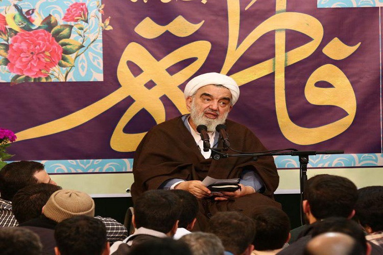 تقرب الهی با ترک گناه میسر می شود