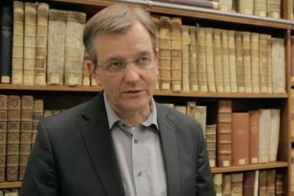 وکیل آلمانی از حجاب میگوید/ بیطرفی مذهبی؛ مبهم یا الزامآور؟ وکیل آلمانی از حجاب میگوید/ بیطرفی مذهبی؛ مبهم یا الزامآور؟