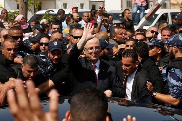 کاروان نخست&zwnj;وزیر فلسطین در غزه مورد حمله قرار گرفت