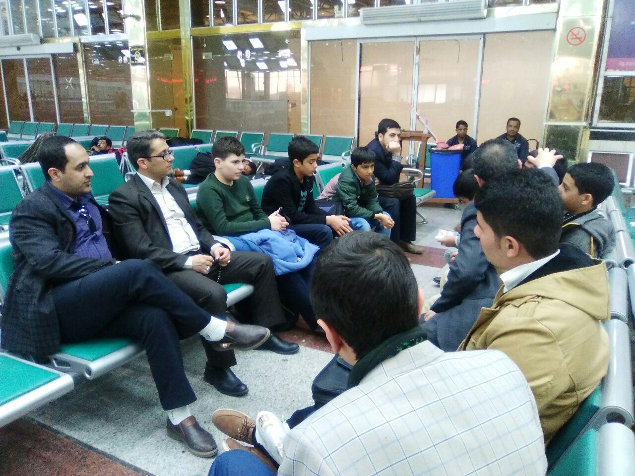 حاشیه نخستین شب اعزام کاروان شوق تلاوت به کربلای معلی/تمرینات بیوقفه متسابقان در فرودگاه نجف حاشیه نخستین شب اعزام کاروان شوق تلاوت به کربلای معلی/تمرینات بیوقفه متسابقان در فرودگاه نجف