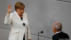 استفاده مرکل از کلمه «خدا» در پارلمان آلمان+عکس استفاده مرکل از کلمه «خدا» در پارلمان آلمان+عکس