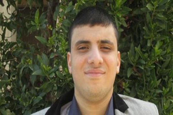 موفقیت جوان اوتیسمی در حفظ کامل قرآن