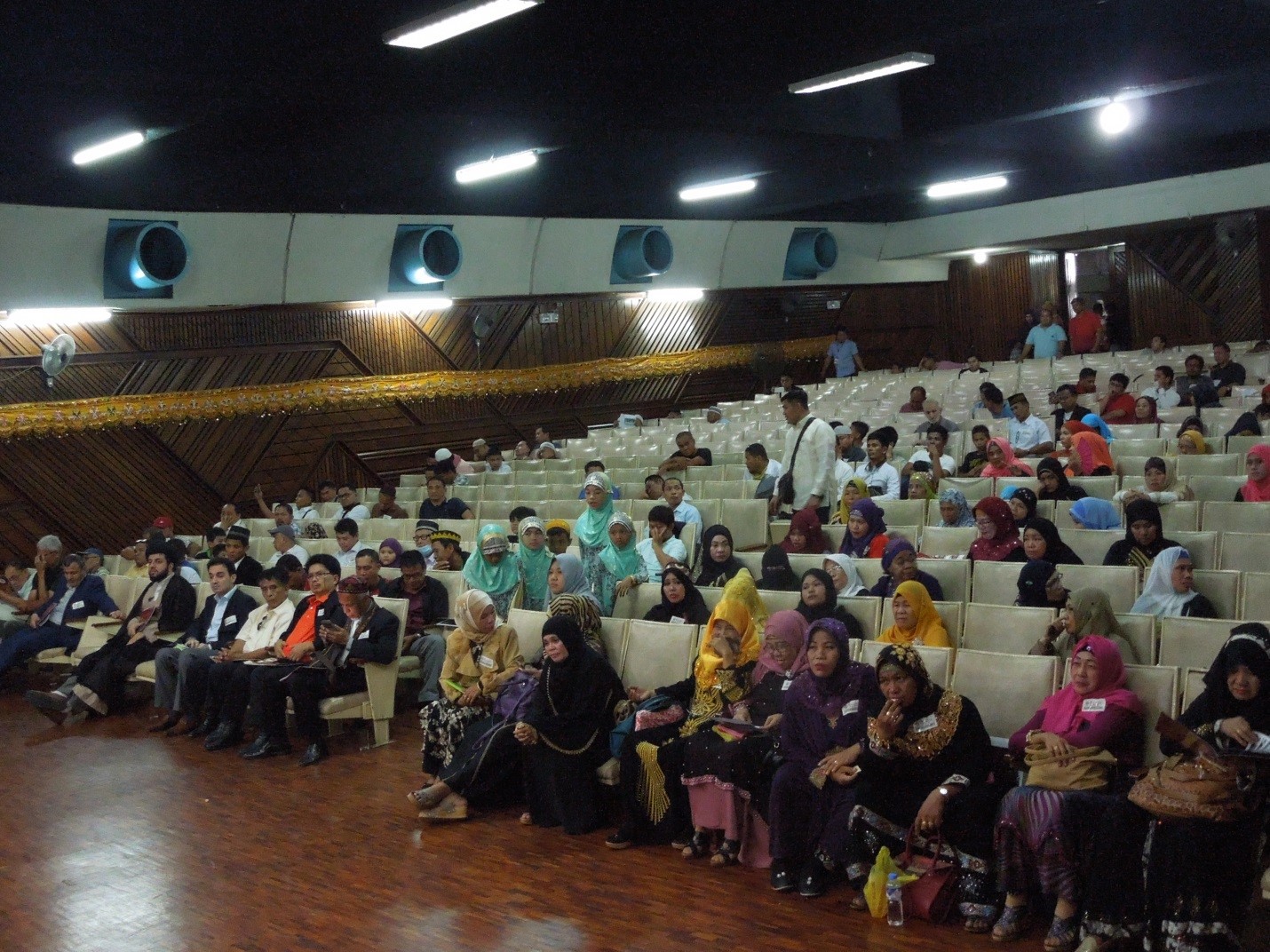 نقش محوری ایران در مسابقات قرآن فیلیپین/ ترجمه صفارزاده؛ هدیه برترین&zwnj;ها