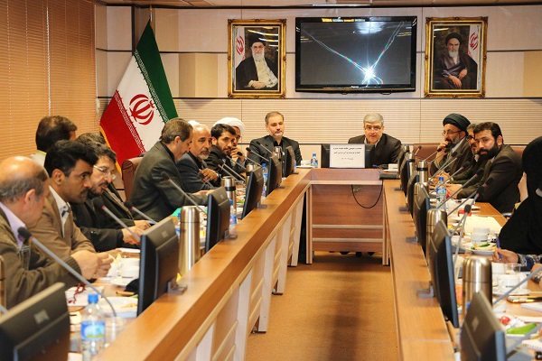 مصوبات هیئت رسیدگی از سوی مدیران اتحادیهها قابل نقد است مصوبات هیئت رسیدگی از سوی مدیران اتحادیهها قابل نقد است