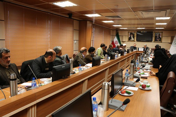 مصوبات هیئت رسیدگی از سوی مدیران اتحادیهها قابل نقد است مصوبات هیئت رسیدگی از سوی مدیران اتحادیهها قابل نقد است