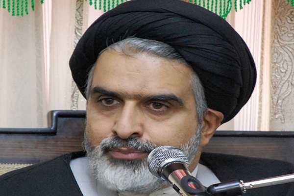 تأکید عالم شیعه بر محکومیت ترور از دیدگاه اسلام در پارلمان اروپا