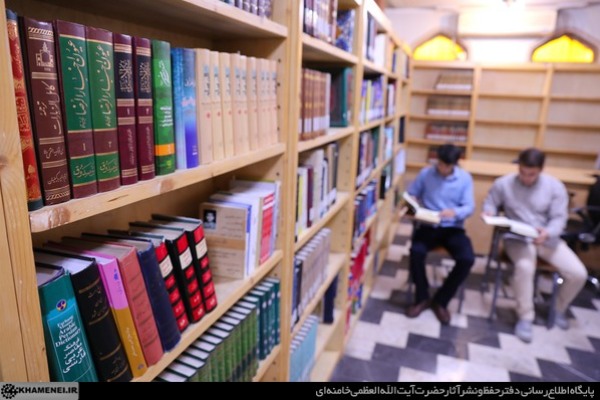 رهبر معظم انقلاب کدام تفاسیر قرآن را به مسجد ابوذر هدیه کردند رهبر معظم انقلاب کدام تفاسیر قرآن را به مسجد ابوذر هدیه کردند