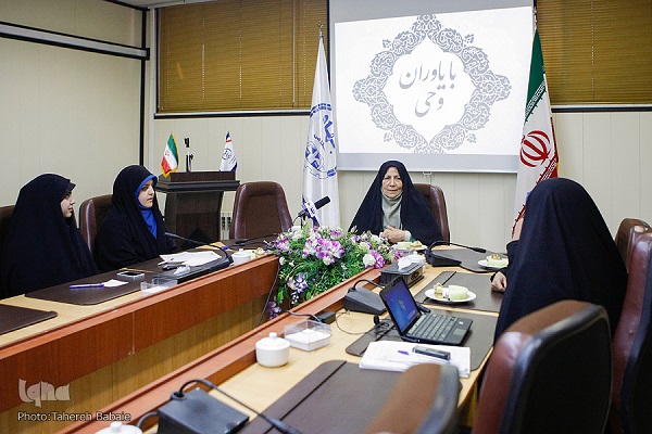 دوشنبه//////////// مؤسسه مکتب نرگس رباط کریم؛ باقیات صالحاتی در خانه پدری/ خاطرهای ماندگار از «سیدجلال متقی موسوی» دوشنبه//////////// مؤسسه مکتب نرگس رباط کریم؛ باقیات صالحاتی در خانه پدری/ خاطرهای ماندگار از «سیدجلال متقی موسوی»