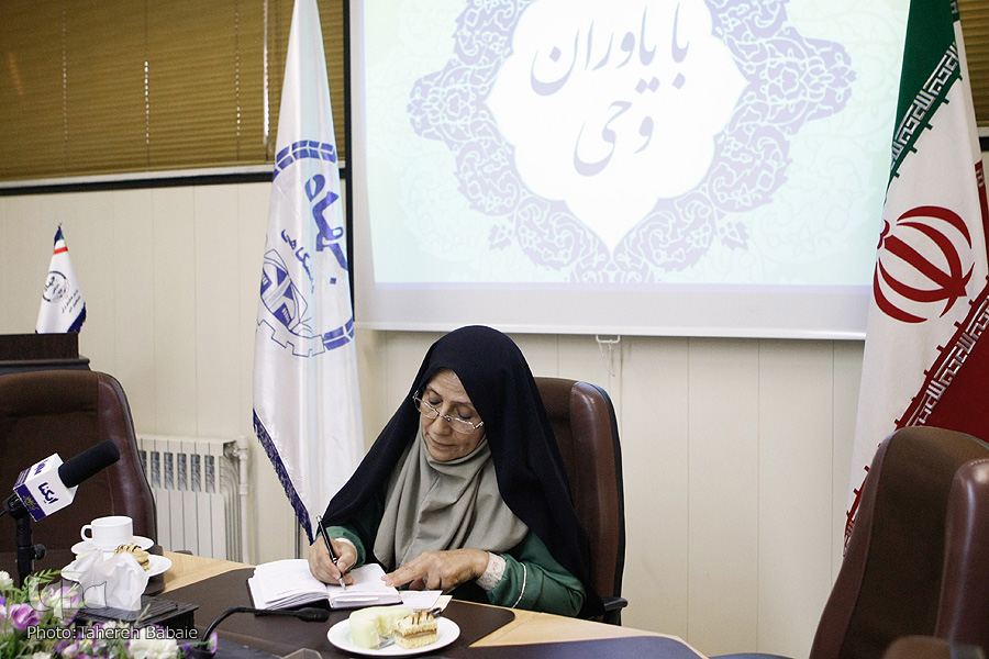 دوشنبه//////////// مؤسسه مکتب نرگس رباط کریم؛ باقیات صالحاتی در خانه پدری/ خاطرهای ماندگار از «سیدجلال متقی موسوی» دوشنبه//////////// مؤسسه مکتب نرگس رباط کریم؛ باقیات صالحاتی در خانه پدری/ خاطرهای ماندگار از «سیدجلال متقی موسوی»