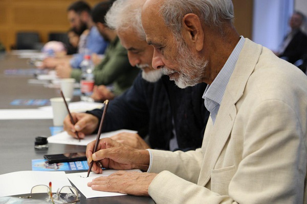 کارگاه قرآنی برلین در قاب تصاویر کارگاه قرآنی برلین در قاب تصاویر