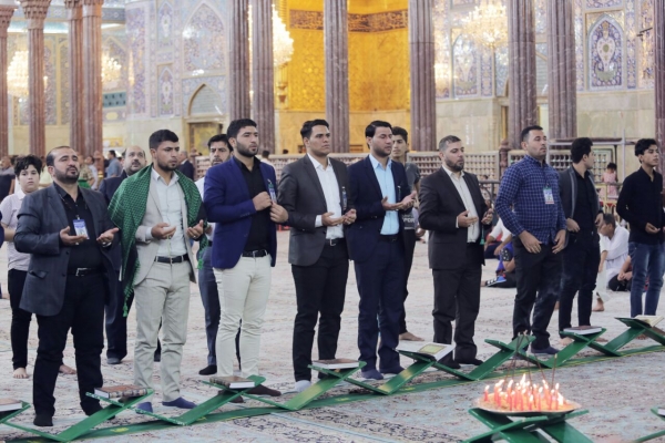 تلاوت «کریم منصوری» در محفل قرآنی یادبود شهدای «ذی قار» + عکس