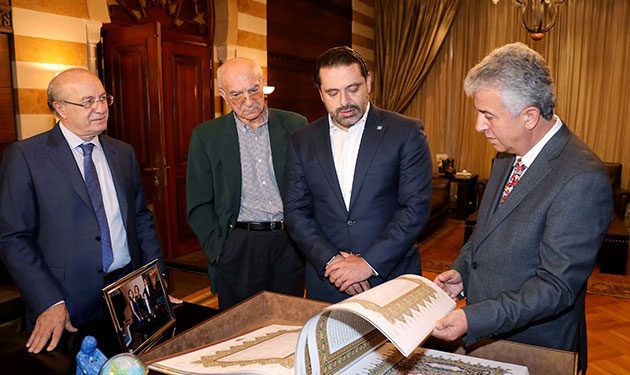 تذهیب قرآن به 114 شکل توسط هنرمند لبنانی+عکس
