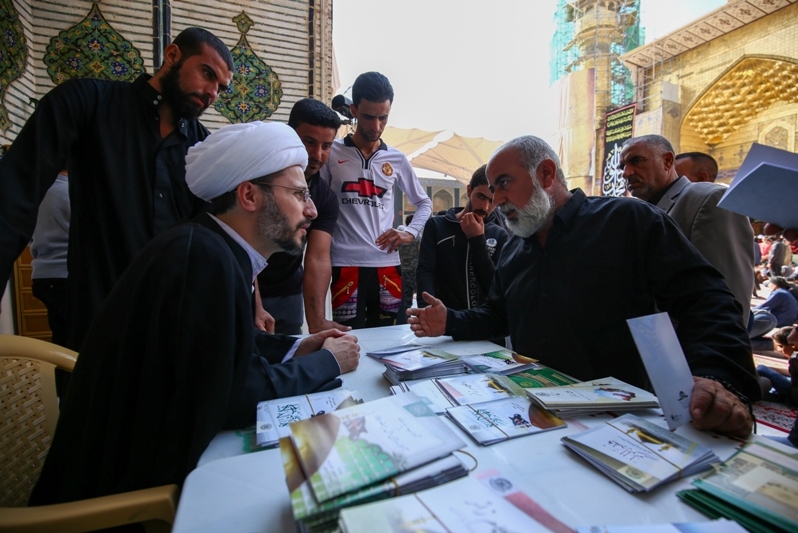 استقرار بیش از 38 ایستگاه پاسخگویی به سئوالات دینی در آستان علوی