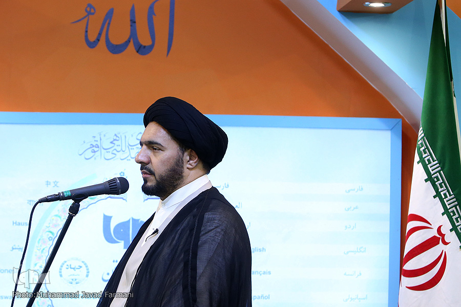طنین تلاوت اذانگاهی قرآن در دومین شب نمایشگاه مطبوعات