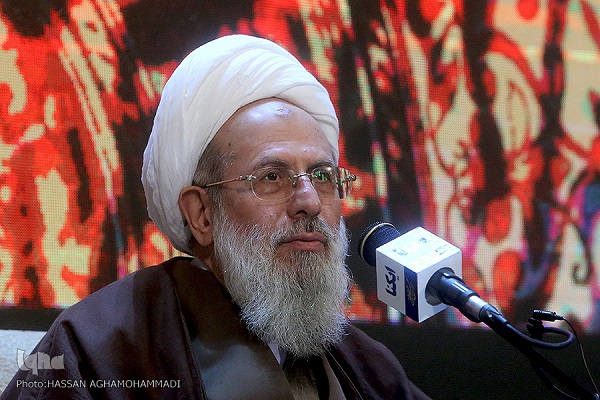 «خودسازی»، مهمترین رمز حصول تلاوت خاشعانه و لحن با طراوت معنوی رد نشود ///«خودسازی»، مهمترین رمز حصول تلاوت خاشعانه و لحن با طراوت معنوی