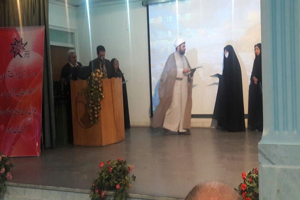 هفدهمین همایش توجیهی طرح قرآنی «صفای دل» هفدهمین همایش توجیهی طرح قرآنی «صفای دل»