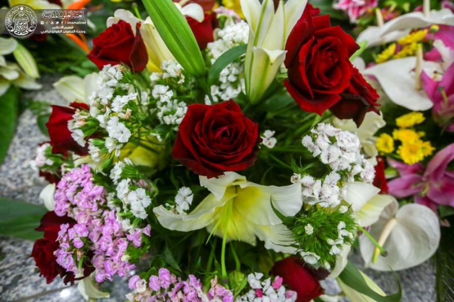 گلآرایی صحن و سرای بارگاه علوی به مناسبت 13 رجب گلآرایی صحن و سرای بارگاه علوی به مناسبت 13 رجب