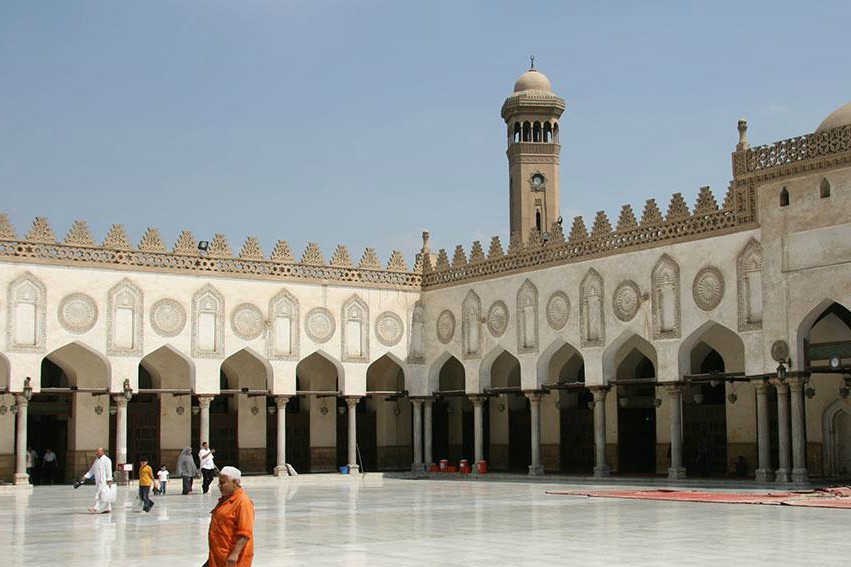 ترجمه قرآن به 30 زبان در الازهر