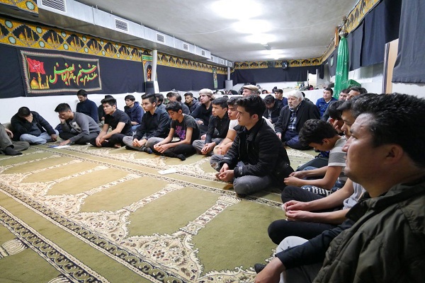 گفتگو***هیئت انصارالمهدی در اتریش، کانون قرآنی جوانان مسلمان