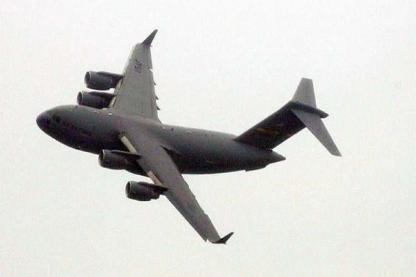 پرواز هواپیمای جاسوسی آمریکایی بر فراز دو پایگاه نظامی روسیه در سوریه