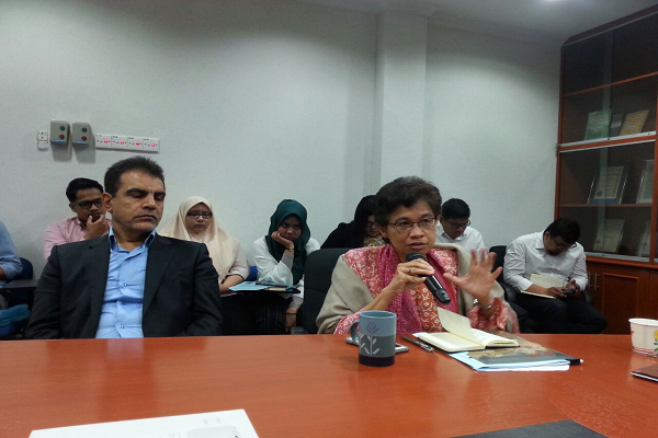 تبیین میانه&zwnj;روی در قرآن در مالزی/ وهابیت؛ عامل چند دستگی و بحران